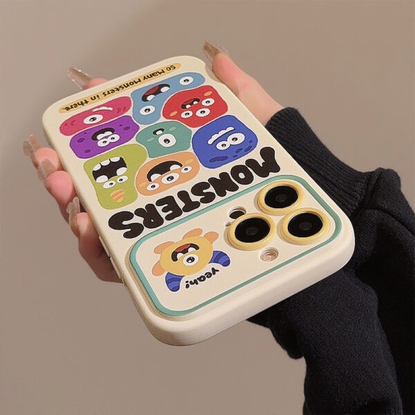 Чехол на iPhone 15 Pro Max Monsters — изображение 5